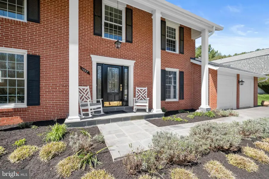 1407 Longhill Dr, Rockville, MD 20854 - #2