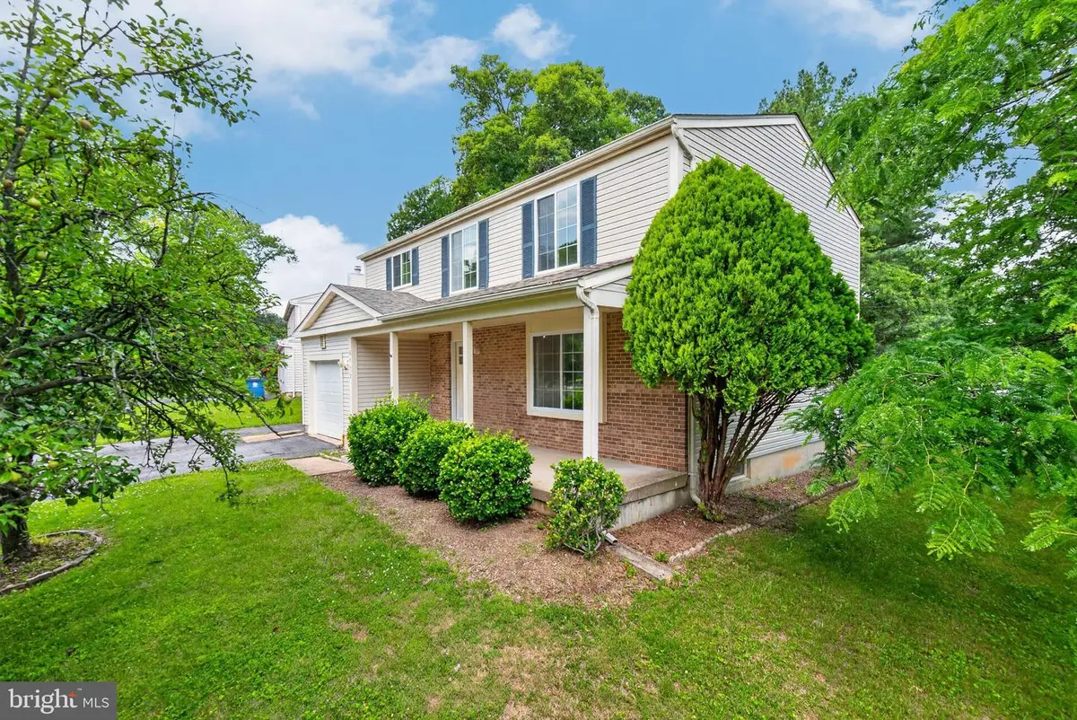 8113 Brucar Ct, Gaithersburg, MD 20877 - #1