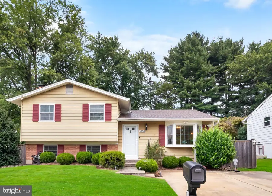 1008 Julian Pl, Rockville, MD 20852 - #2