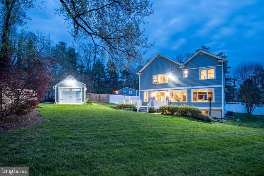 4 Orleans Ter, Kensington, MD 20895 - #3