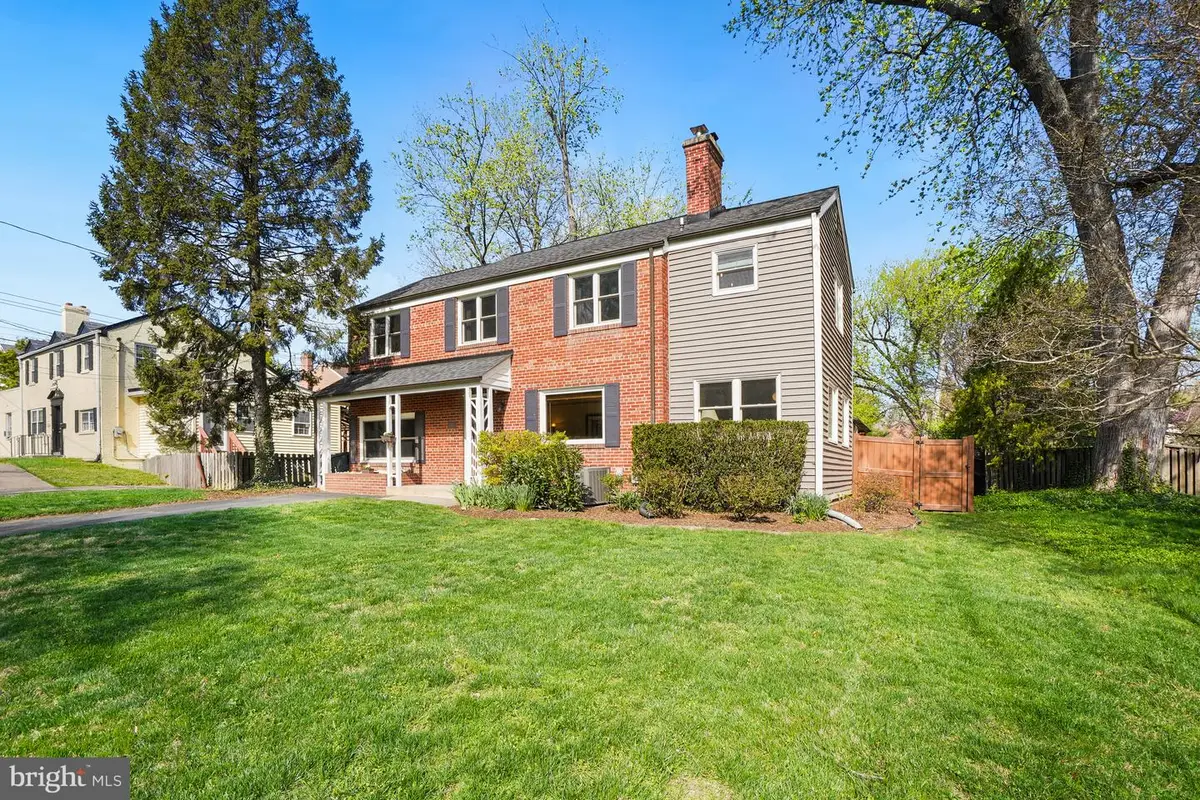 1303 Ballard St, Silver Spring, MD 20910 - #1