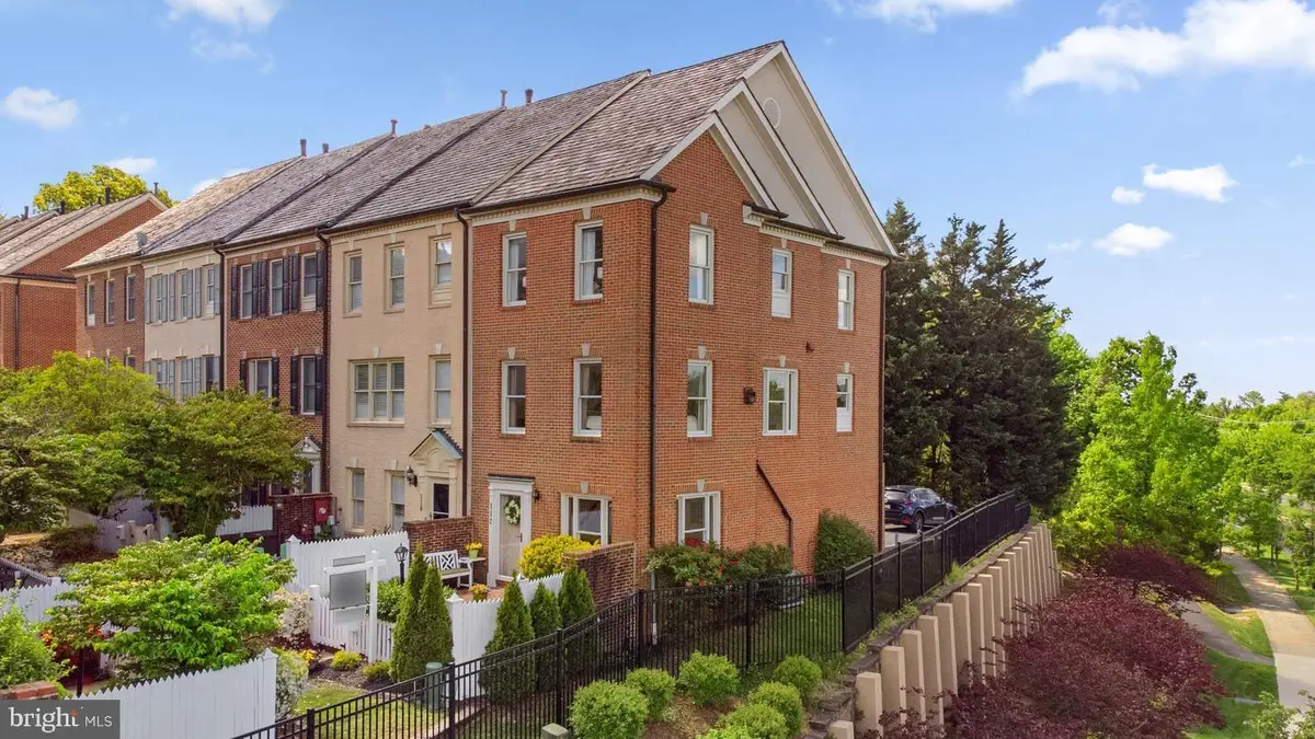 112 Ridgepoint Pl, Gaithersburg, MD 20878 - #1