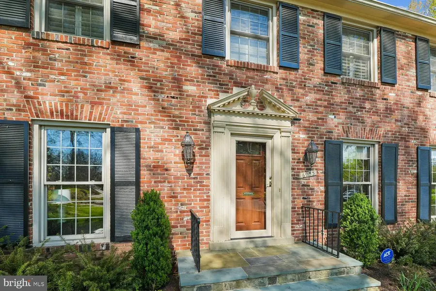 6933 Race Horse Ln, North Bethesda, MD 20852 - #2