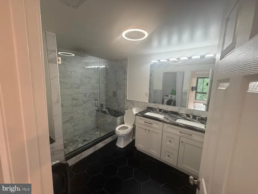 18118 Kilrush Ct, Montgomery Village, MD 20886 - #3