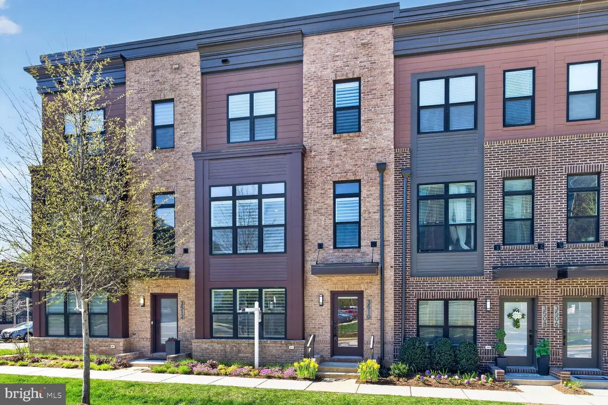 3510 Bellflower Ln, Rockville, MD 20852 - #1