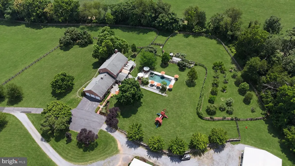 26100 Mullinix Mill, Mount Airy, MD 21771 - #1