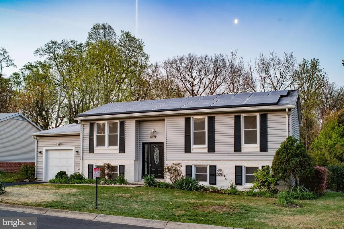 8112 Shady Spring Dr, Gaithersburg, MD 20877 - #1