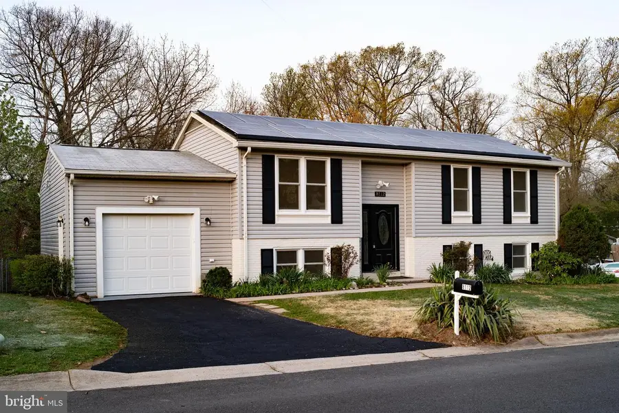 8112 Shady Spring Dr, Gaithersburg, MD 20877 - #2