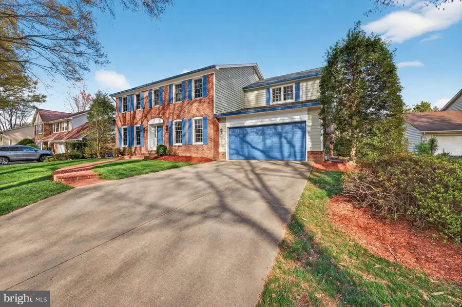 14 Fairwood Ct, Rockville, MD 20850 - #2