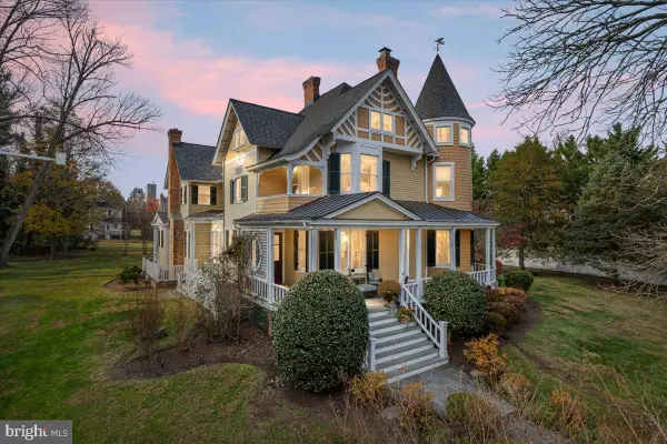 10400 Montgomery Ave, KENSINGTON, MD 20895