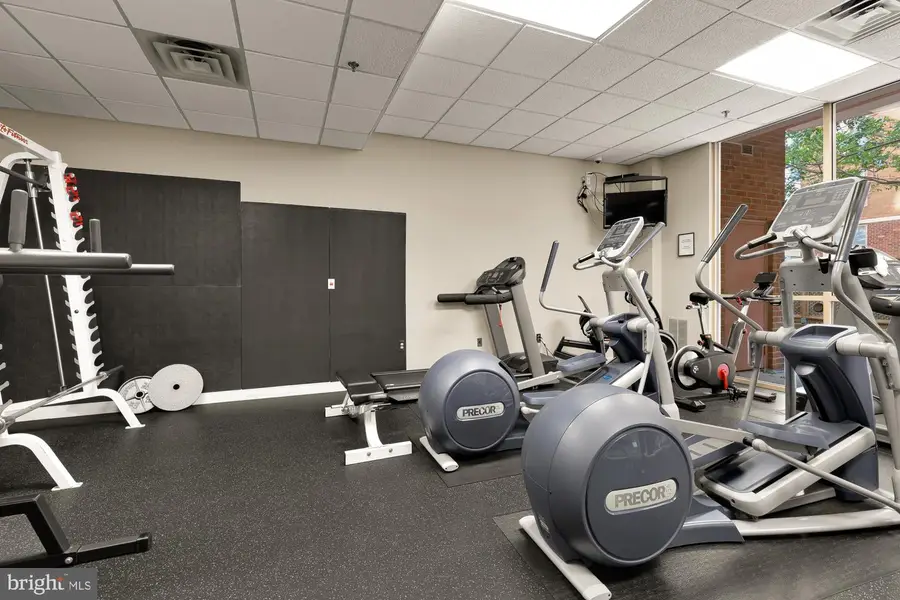 4808 Moorland Ln #614, Bethesda, MD 20814 - #3