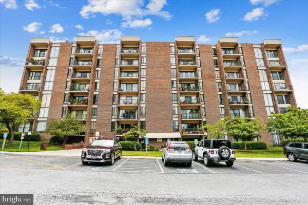 9900 Georgia Ave #27-613, SILVER SPRING, MD 20902