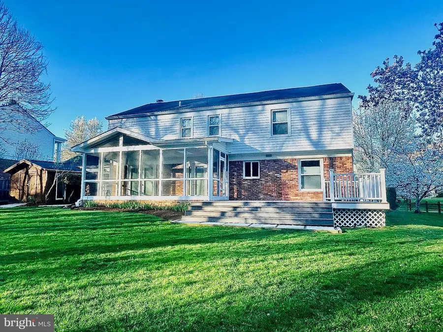 11060 Powder Horn Dr, Potomac, MD 20854 - #3