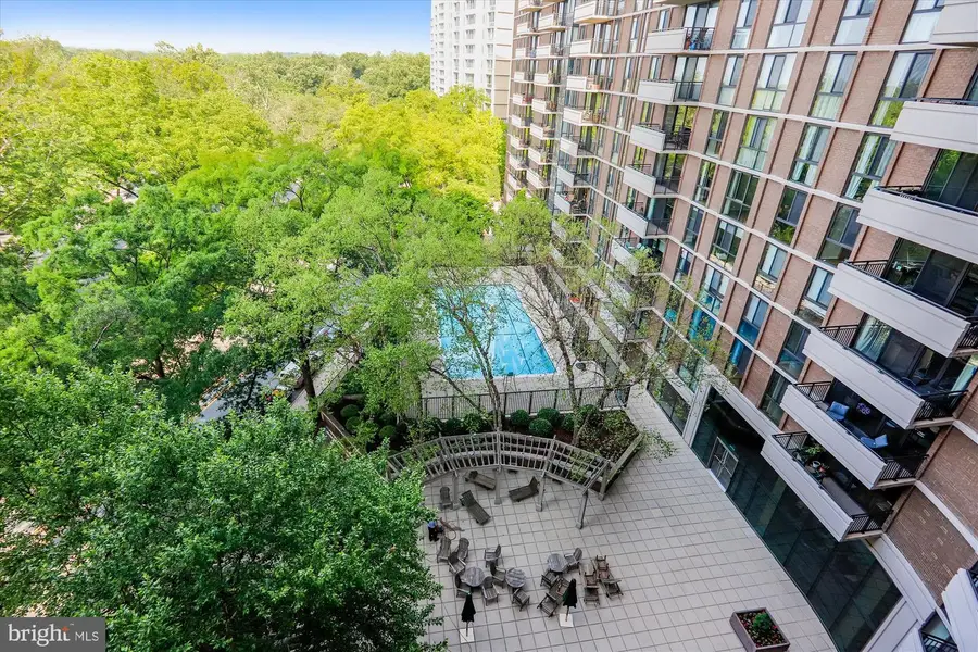 4620 N Park Ave #1205 E, Chevy Chase, MD 20815 - #3