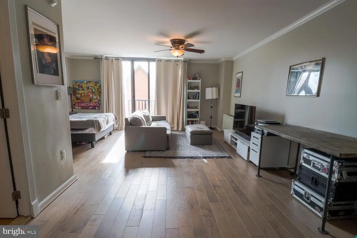 4242 East W Hwy #417, Chevy Chase, MD 20815 - #1