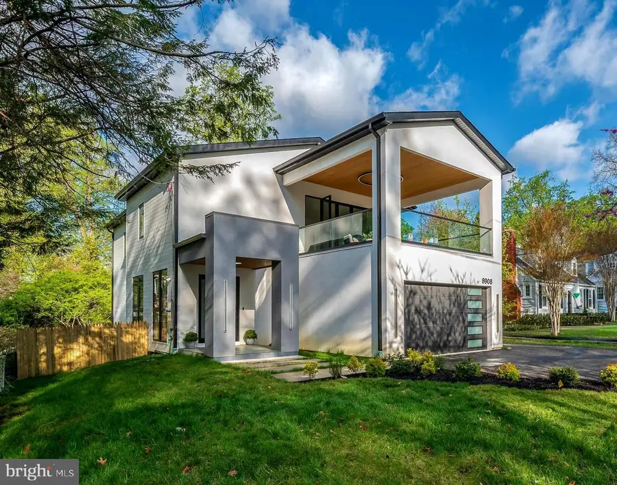 8908 Mohawk Ln, Bethesda, MD 20817 - #2