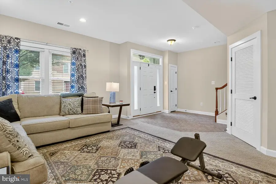 505 Uptown St, Gaithersburg, MD 20866 - #2