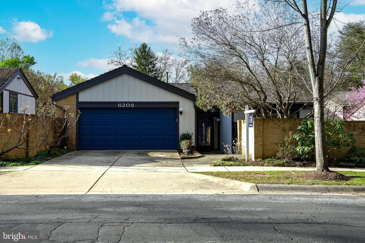 6208 Leeke Forest Ct, Bethesda, MD 20817 - #1