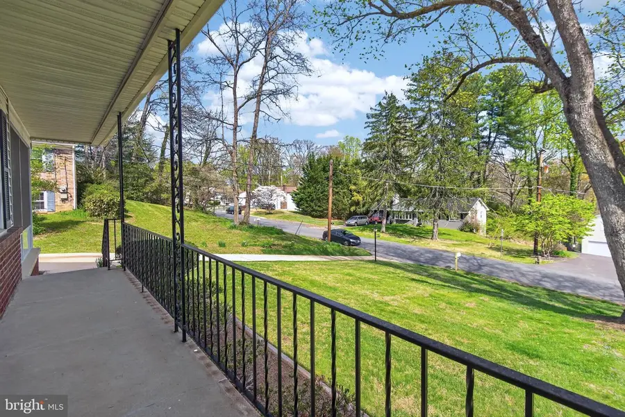 14906 Athey Rd, Burtonsville, MD 20866 - #2