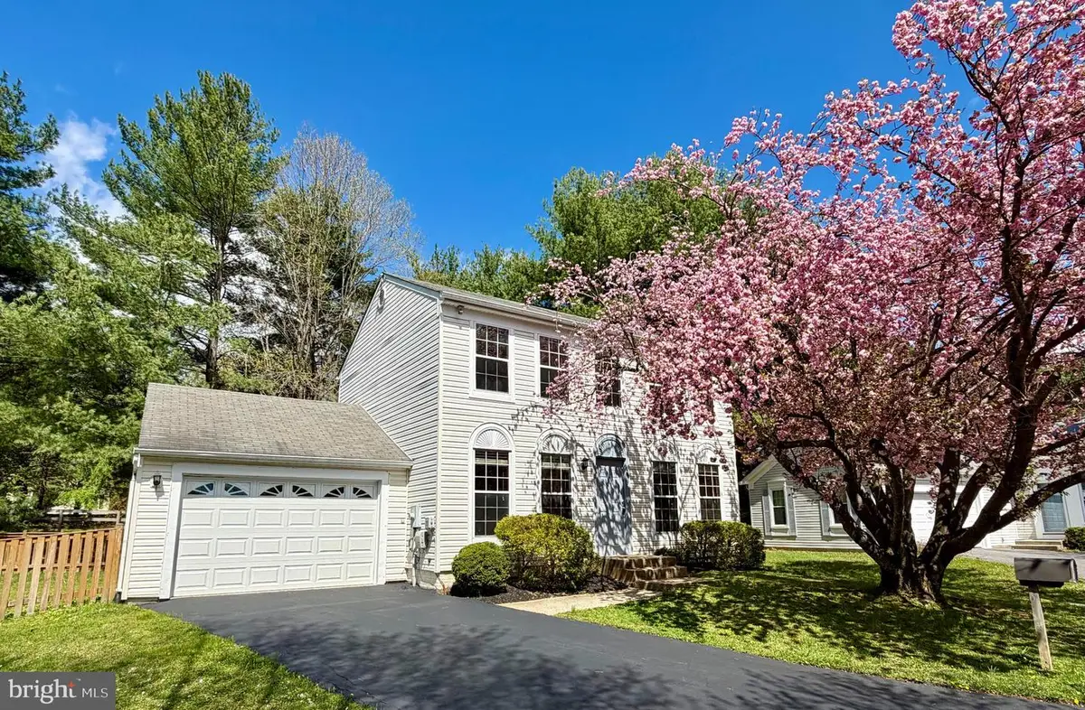 13825 Ranch Pl, North Potomac, MD 20878 - #1