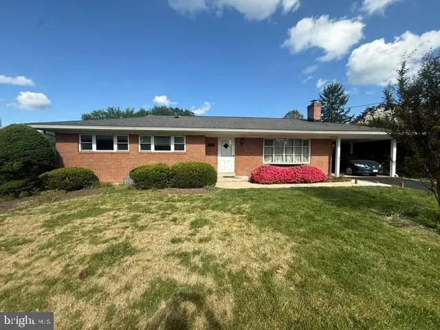 11813 Renick Ln, Silver Spring, MD 20904 - #2