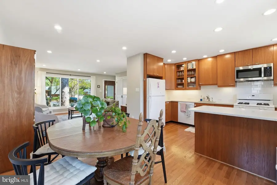 3519 Plyers Mill Ct, Kensington, MD 20895 - #3