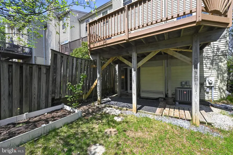 18727 Winding Creek Pl, Germantown, MD 20874 - #3
