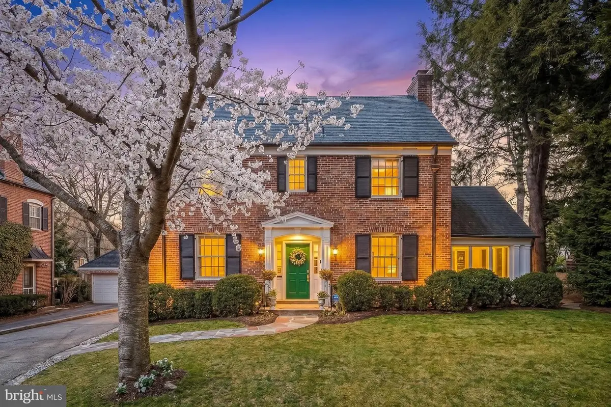 5205 Abingdon Rd, Bethesda, MD 20816 - #1