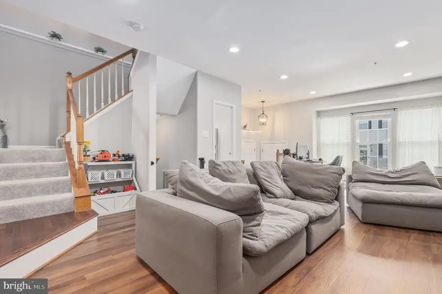18639 Clovercrest Cir, Olney, MD 20832 - #3