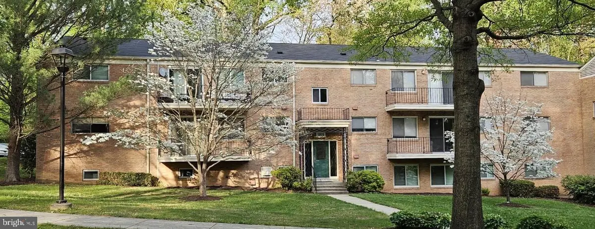 10619 Kenilworth Ave #103, Bethesda, MD 20814 - #1