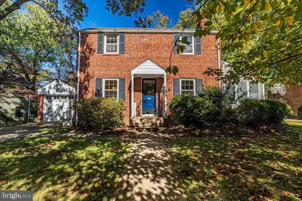 4505 Conifer Ln, BETHESDA, MD 20814