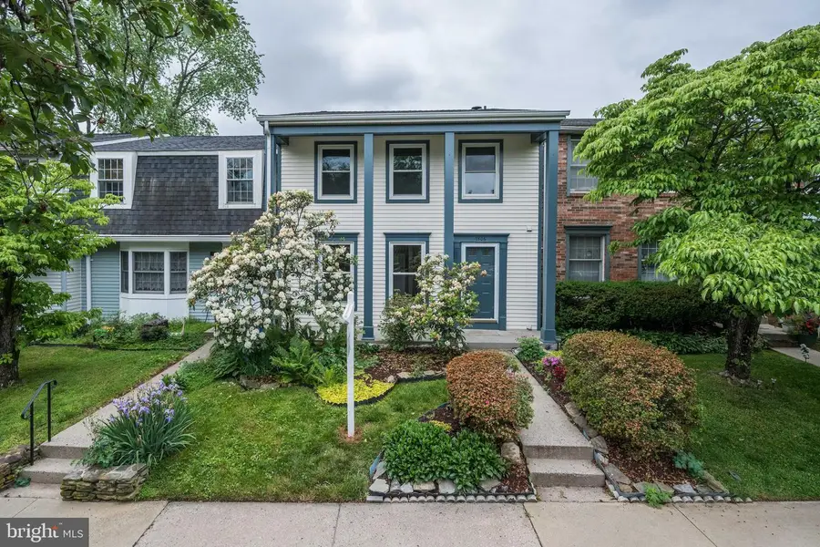 7506 Weatherby Dr, Rockville, MD 20855 - #2