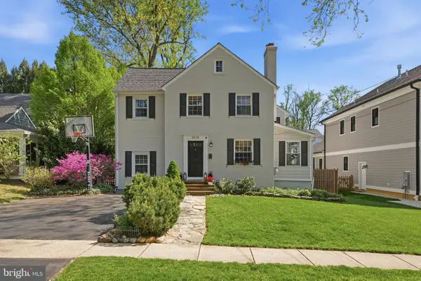 5510 Roosevelt St, BETHESDA, MD 20817