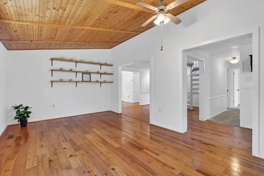 11804 Cherry Grove Dr, North Potomac, MD 20878 - #3