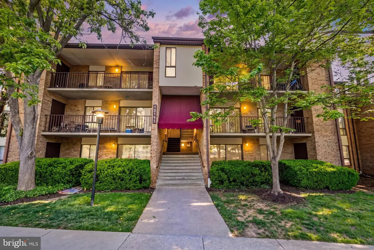 13145 Dairymaid Dr #203, Germantown, MD 20874 - #1