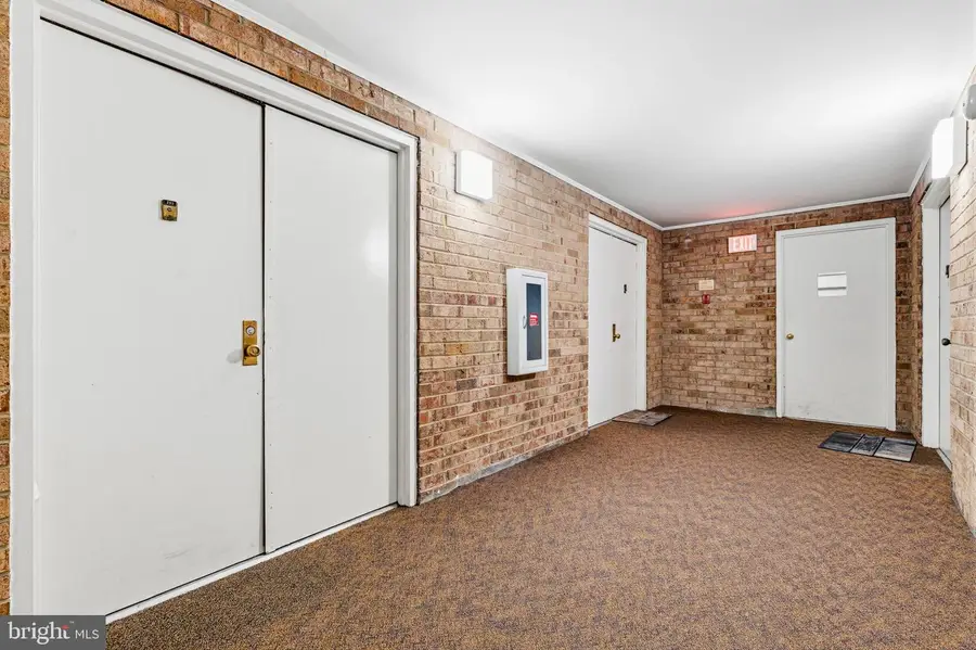 13145 Dairymaid Dr #203, Germantown, MD 20874 - #2