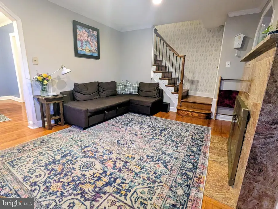 506 Denham Rd, Rockville, MD 20851 - #3