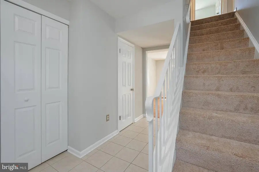 965 Paulsboro Dr, Rockville, MD 20850 - #2