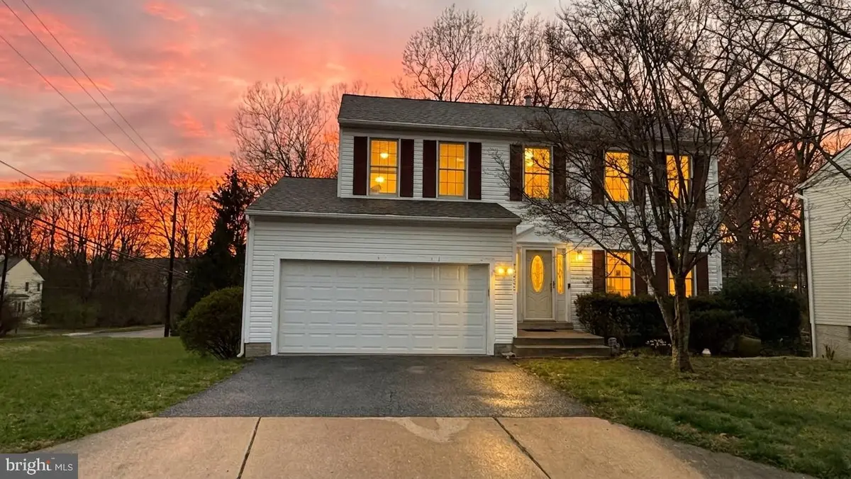 18500 Gingerbread Ln, Gaithersburg, MD 20877 - #1