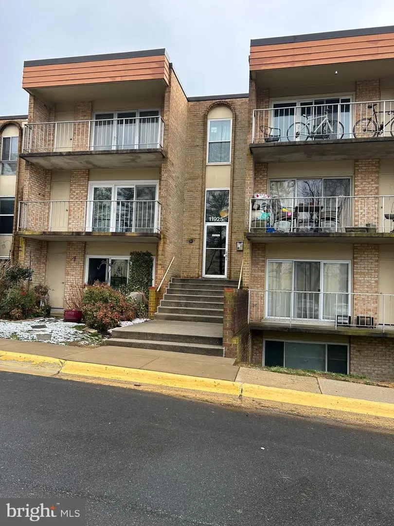 11925 Parklawn Dr #203, Rockville, MD 20852 - #1