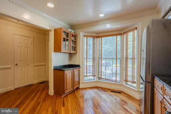 20043 Placid Lake Ter, Germantown, MD 20874 - #2