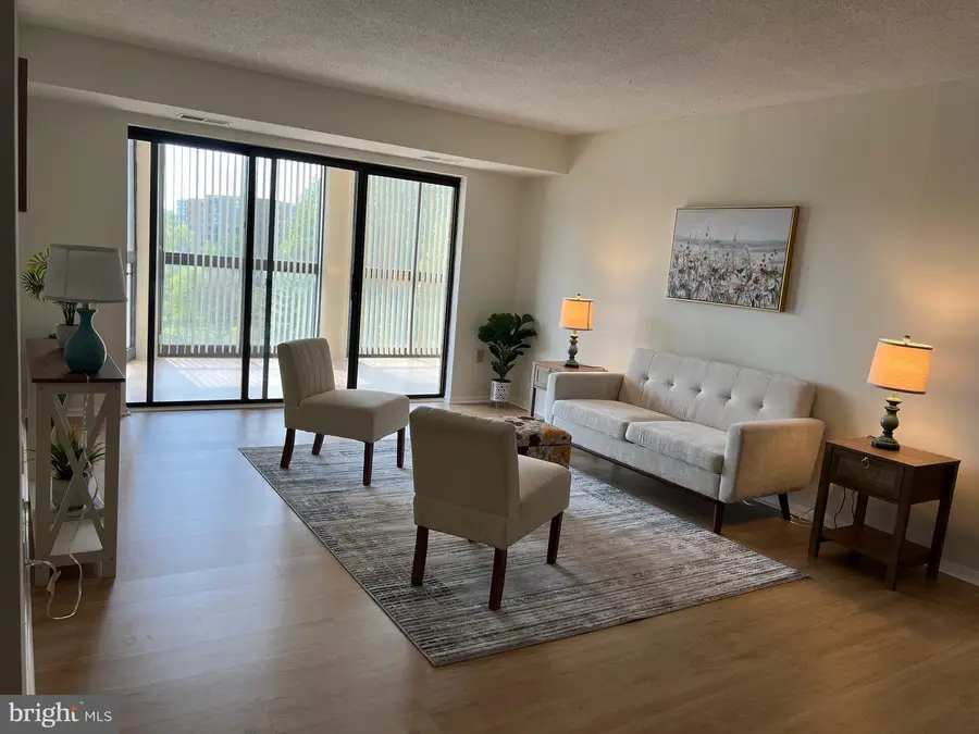 15100 Interlachen Dr #4-709, Silver Spring, MD 20906 - #2