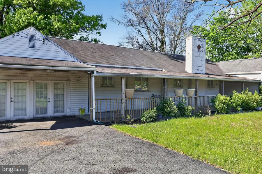 501 Copley Ln, Silver Spring, MD 20904 - #2