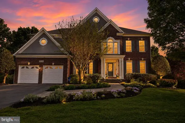 15242 Briarcliff Manor Way, BURTONSVILLE, MD 20866
