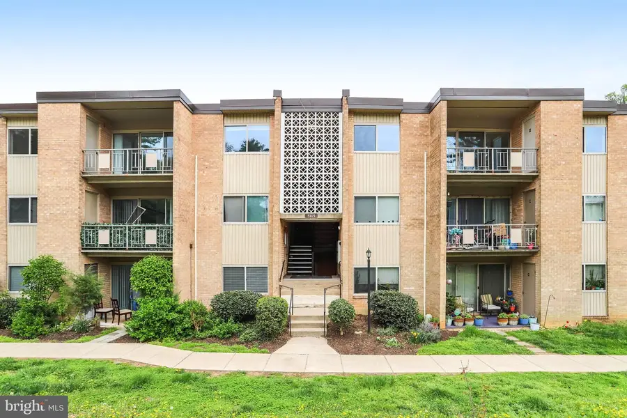 5115 Crossfield Ct #14, Rockville, MD 20852 - #3