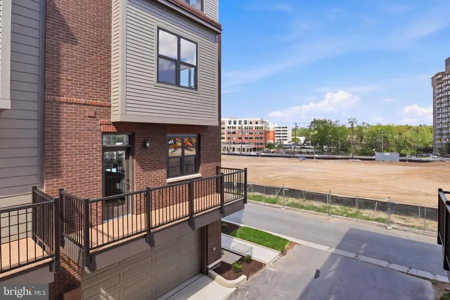 5518 Topaz Ln, Bethesda, MD 20816 - #3