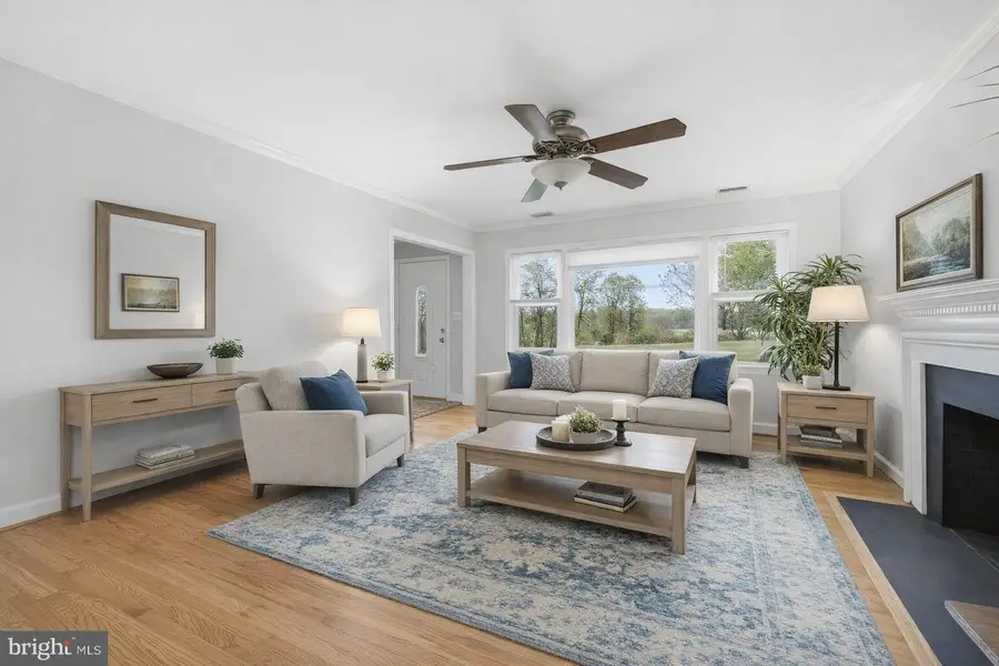 26714 Howard Chapel Dr, Damascus, MD 20872 - #2