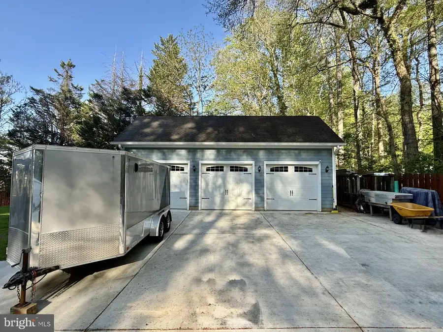 18611 Brooke Rd, Sandy Spring, MD 20860 - #2