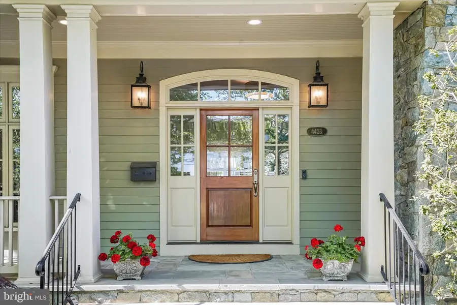 4423 Walsh St, Chevy Chase, MD 20815 - #3