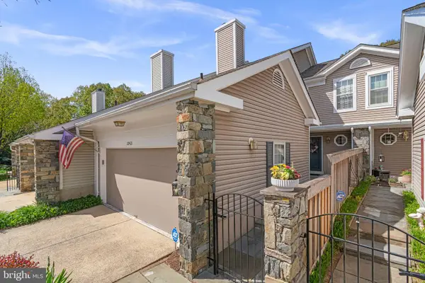 20421 Remsbury Pl, GAITHERSBURG, MD 20886